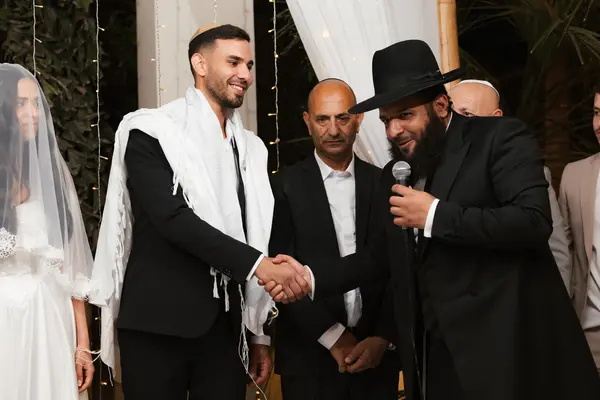 עדן & נוב