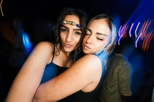 עומר & לינוי